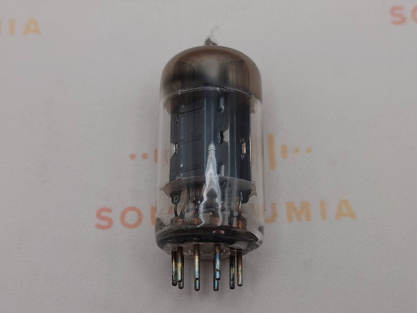 1x Sylvania 12AX7 ECC83 Lange Schwarze Platten Quadratischer Getter - Nahezu NOS