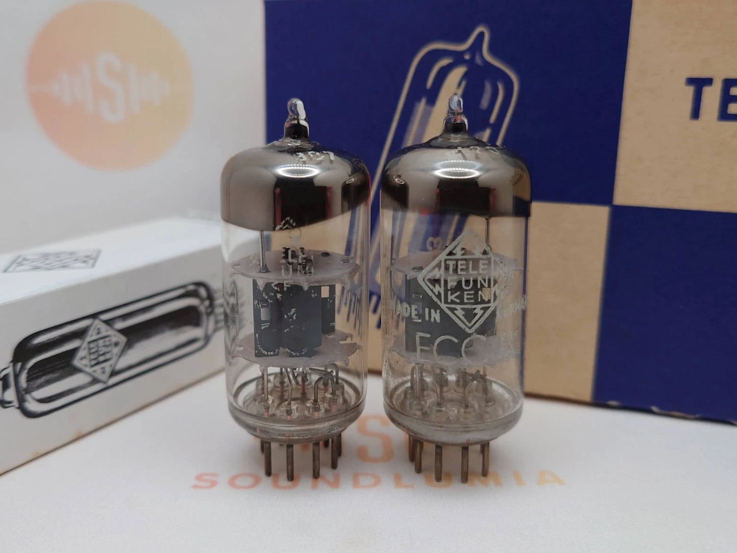 Telefunken ECC81 12AT7 O-getter ◇ Bottom – Berlin