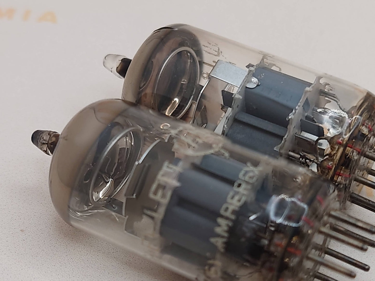 2x Amperex ECC88 6DJ6 HP Select O-Getter - Heerlen 1972 - Nahe NOS
