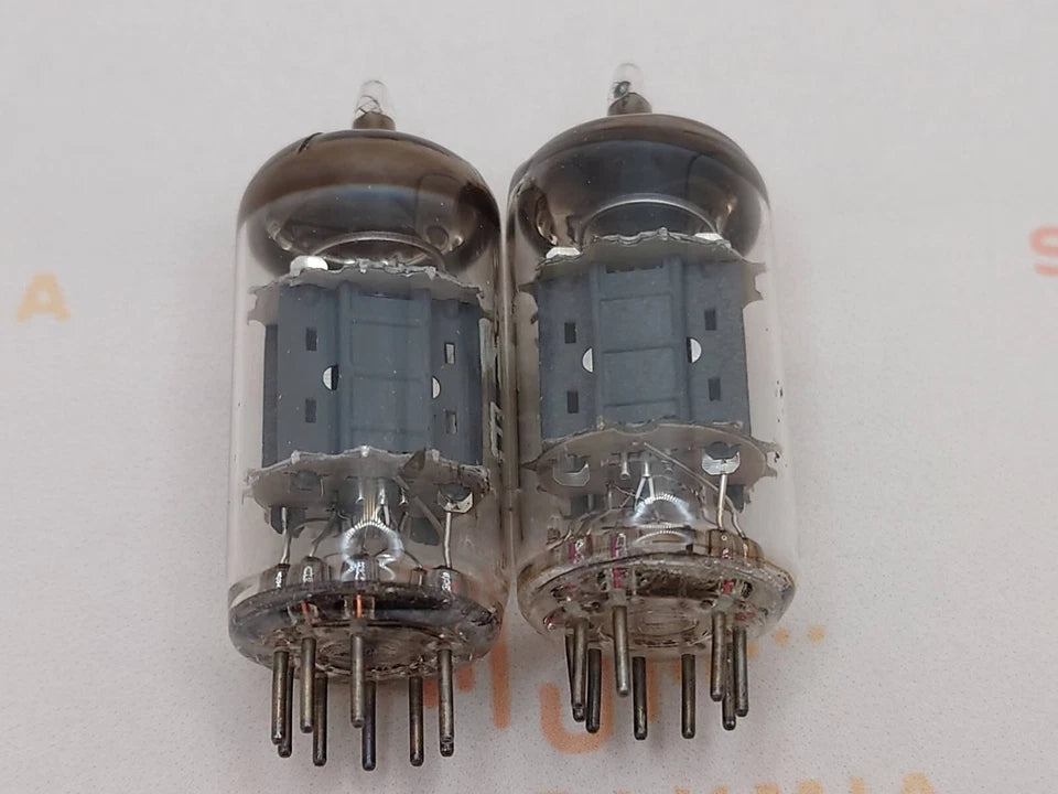Philips ECC83 12AX7 Short Plates O-getter - Heerlen