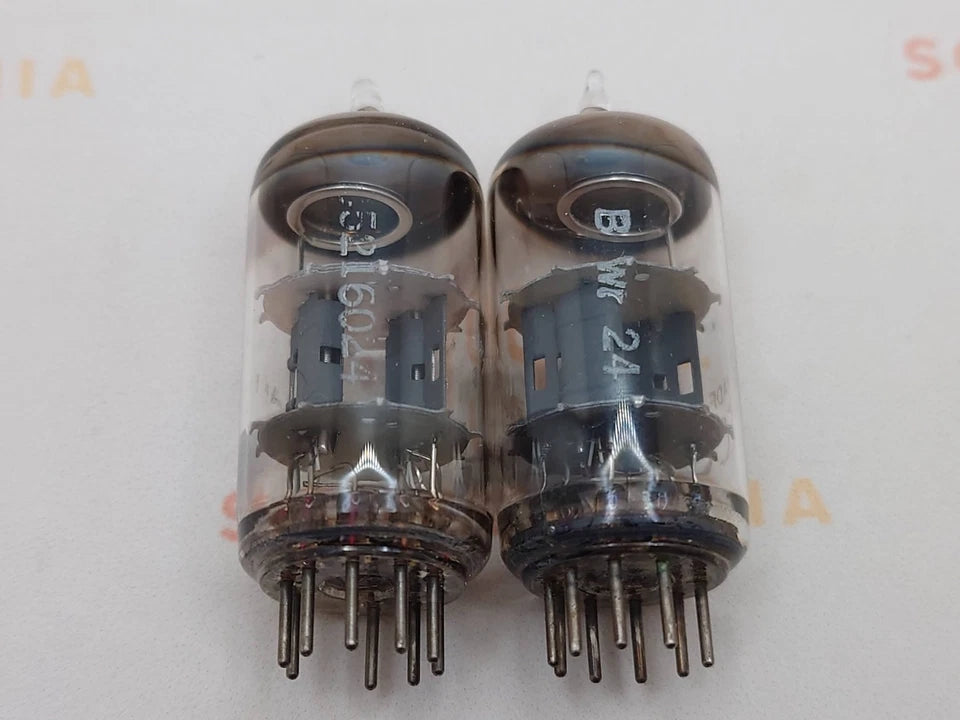 德律风根 ECC81 12AT7 O-getter ◇ 底部 – 柏林