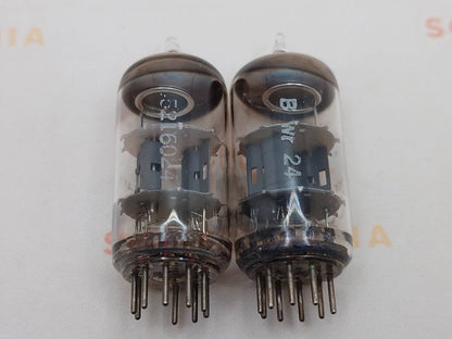 德律风根 ECC81 12AT7 O-getter ◇ 底部 – 柏林