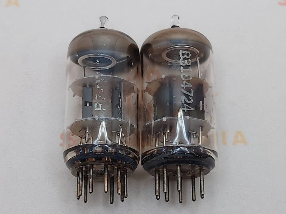 Telefunken ECC81 12AT7 O-getter ◇ Bottom – Berlin