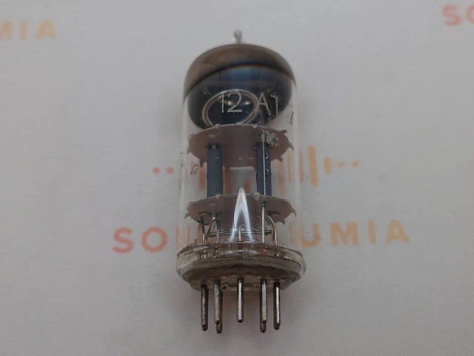 Telefunken ECC81 12AT7 O-getter ◇ Bottom – Berlin