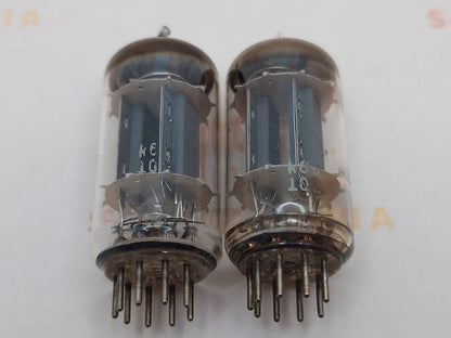 Telefunken ECC82 Piastre Righe ◇ (Edizione Siemens Hall 6)