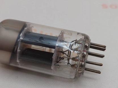 Valvo Hamburg ECC82 Short Plates 30° O-Getter