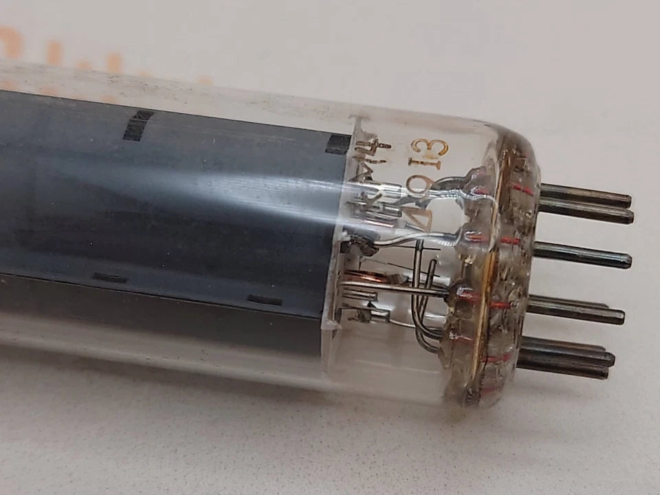 飞利浦 EL84 6BQ5 O型吸气管匹配对 - 1964年产于海尔伦 - 近乎全新库存