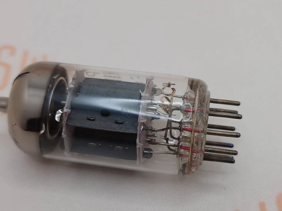 Philips ECC83 12AX7 Short Plates O-getter - Heerlen