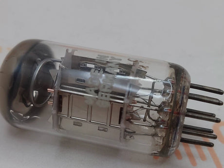 Siemens ECC82 12AU7 vacuum tube with O-Getter, image 23