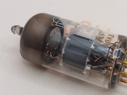 1x Mullard E88CC 6922 Dimple Disc Getter - Mitcham 1970 - AEG-Label - NOS