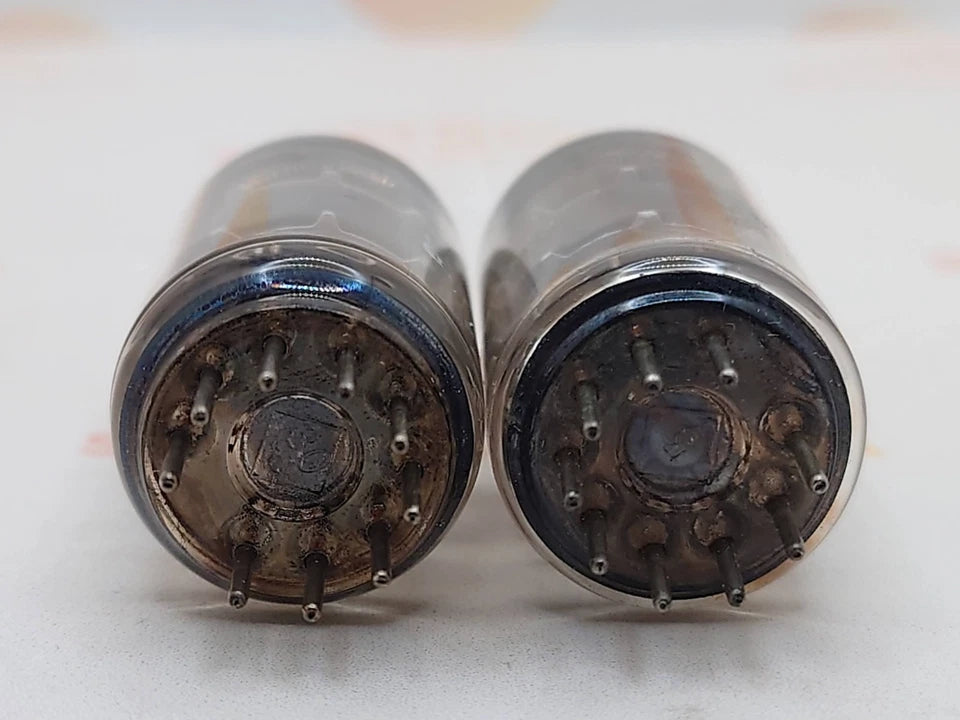 Telefunken ECC81 12AT7 O-getter ◇ Bottom – Berlin