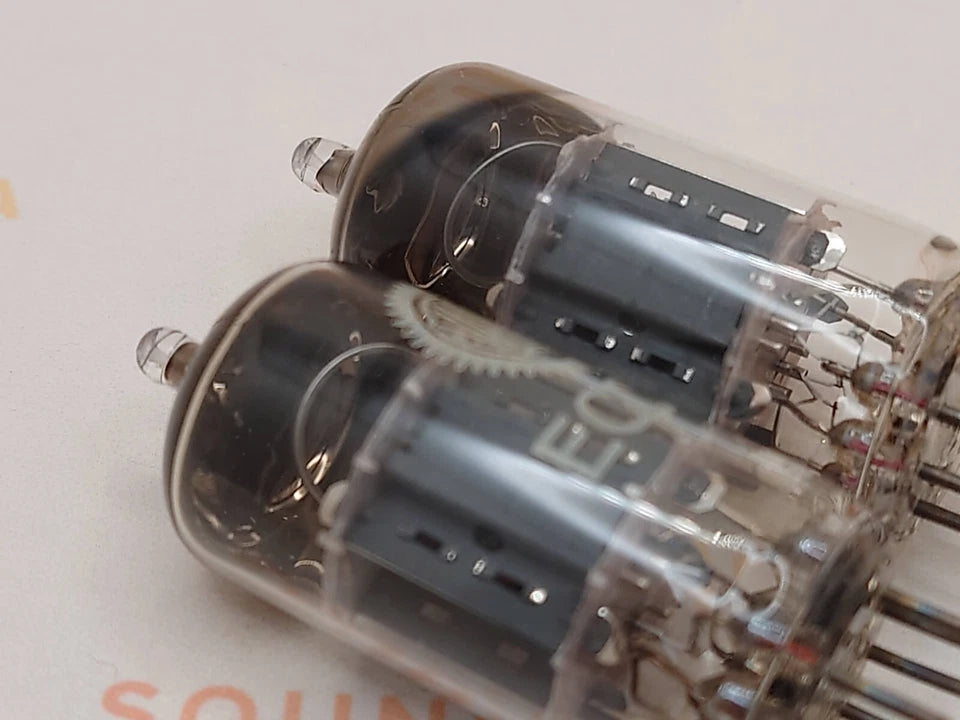 Valvo ECC83 12AX7 Short Plates Angled Getter