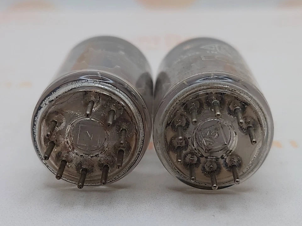 Telefunken ECC81 12AT7 O-getter ◇ Bottom – Berlin