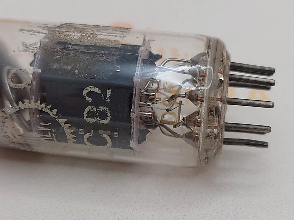 Valvo Hamburg ECC82 Short Plates 30° O-Getter