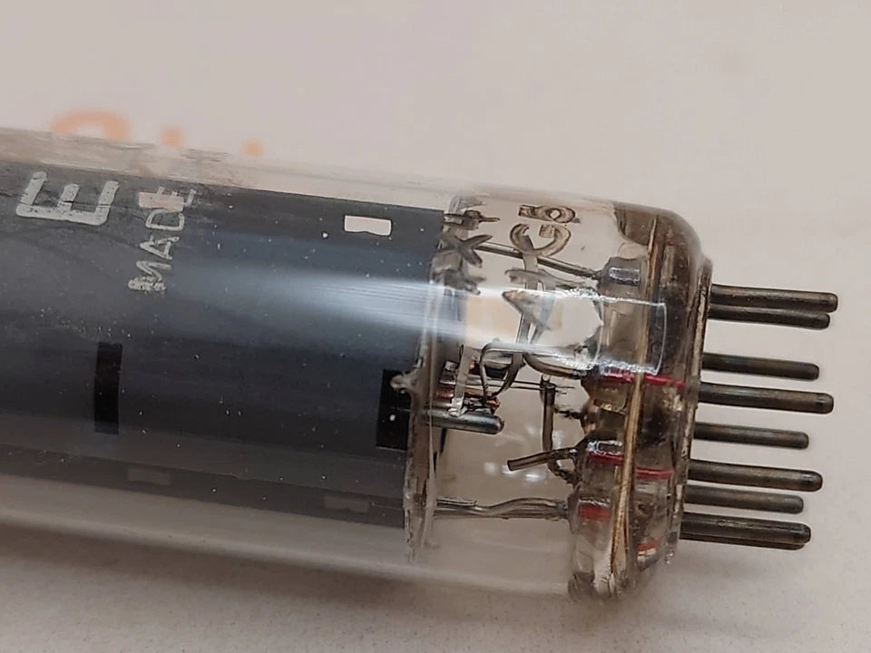 飞利浦 EL84 6BQ5 O型吸气管匹配对 - 1964年产于海尔伦 - 近乎全新库存