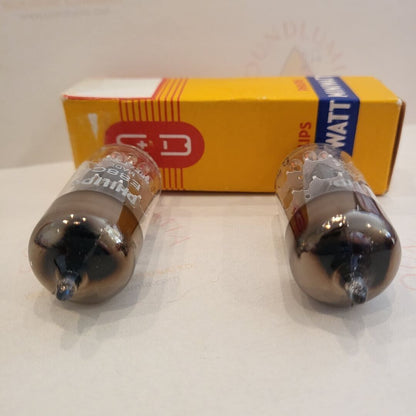 Mullard E88CC Röhren, passendes Paar – Mitcham 1973 – Philips-Label – gleicher Code – NOS