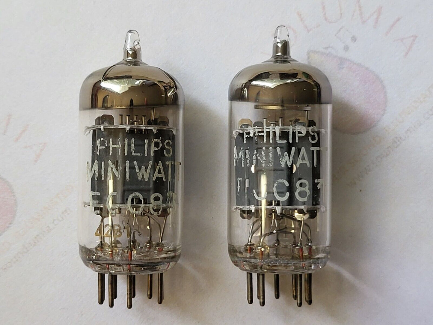 Philips Miniwatt 12AX7 ECC83 Preamp Tubes  Matched Pair - Holland 1962/63 - NOS
