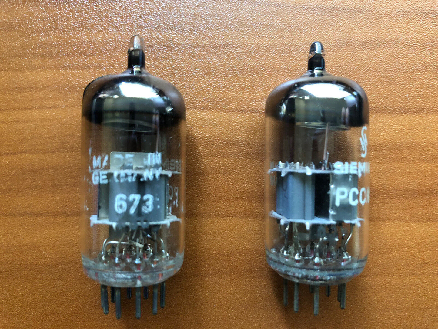 Siemens PCC88 7DJ8 Tubes Matched Pair - 6DJ8 sub - Munich 1963 - Same code - NOS