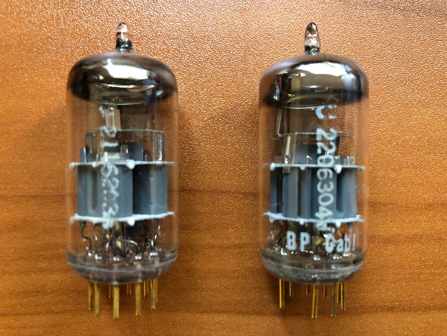 Telefunken E88CC 6922 Vorverstärkerröhren, passendes Paar – Ulm 1966 – Diamond Bottom – NOS 