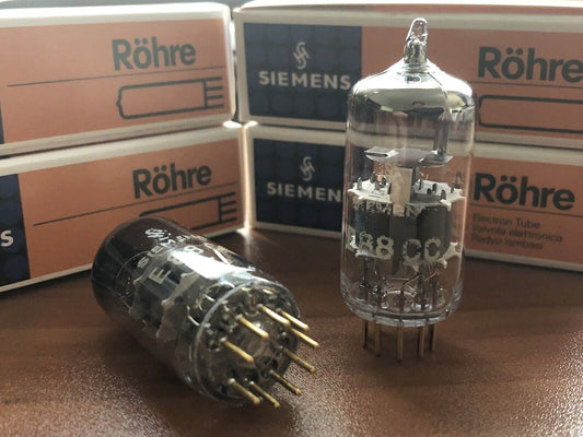 Siemens E88CC 6922 Vorverstärkerröhren, passendes Paar, Originalverpackung – München 1963/64 – NOS 