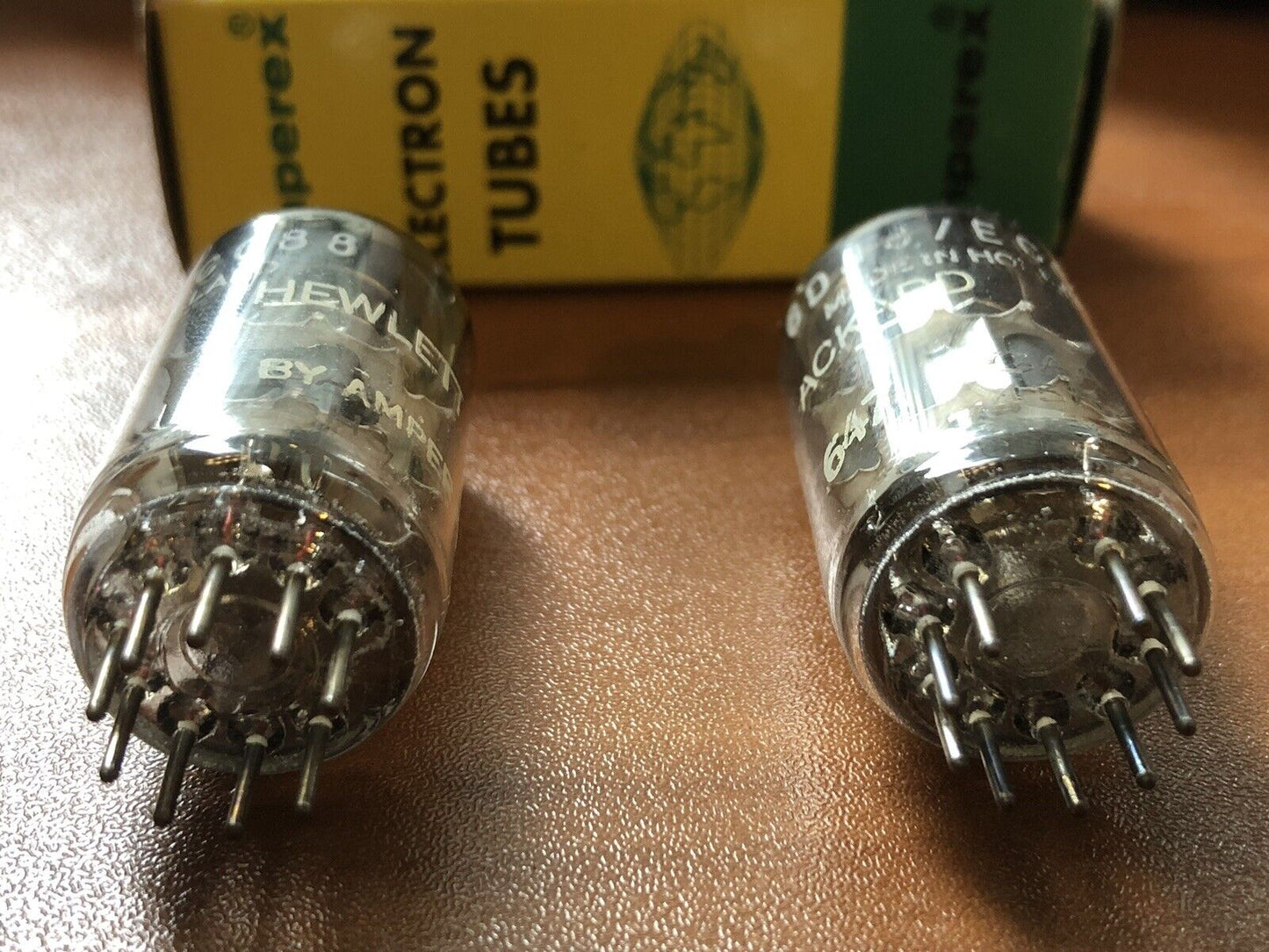 HP Select Amperex 6DJ8 ECC88 Vorverstärkerröhren, passendes Paar – Holland 1965 – NOS 