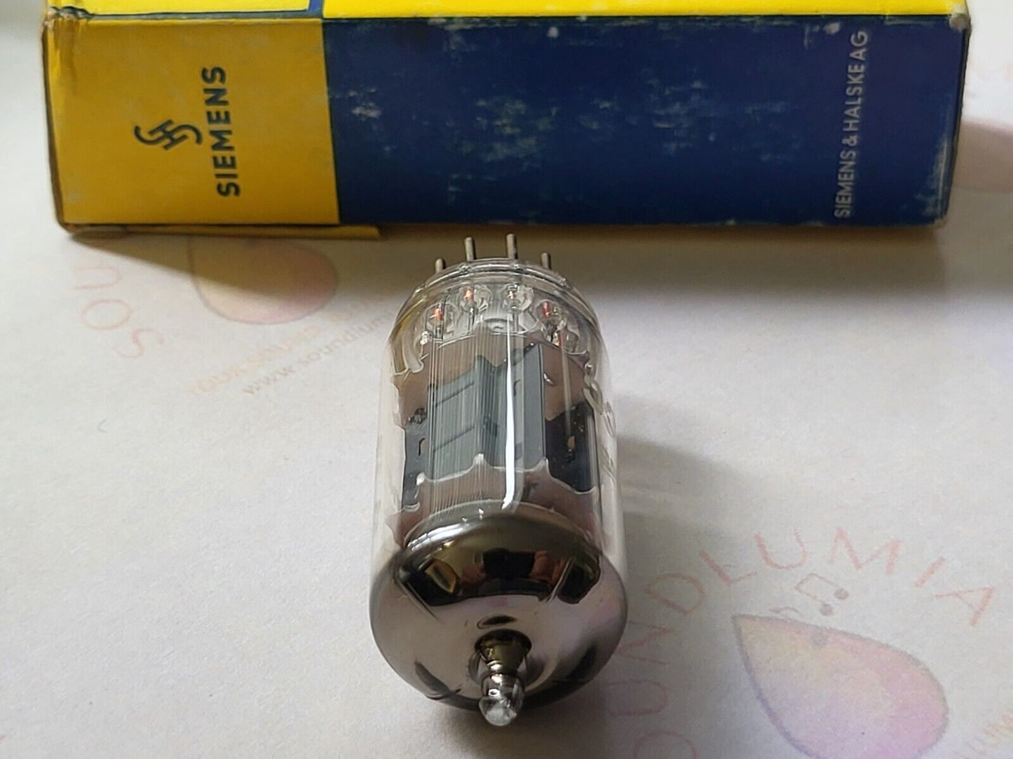 Siemens E82CC 6189 Triple Mica Old-style Original Box - Munich 1960s - NOS + NIB