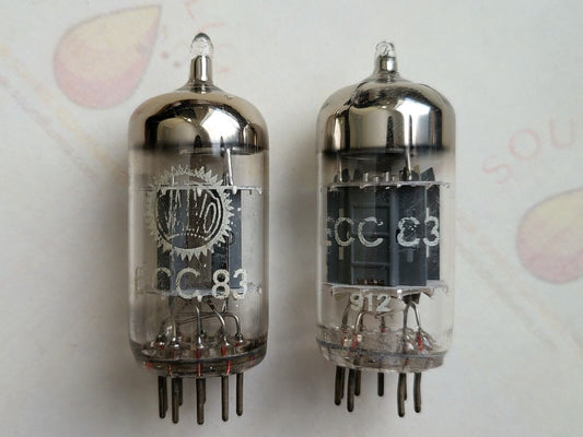 Siemens ECC83 12AX7 Matched Pair - Munich 1962 - Valvo Labeled - Same code - NOS