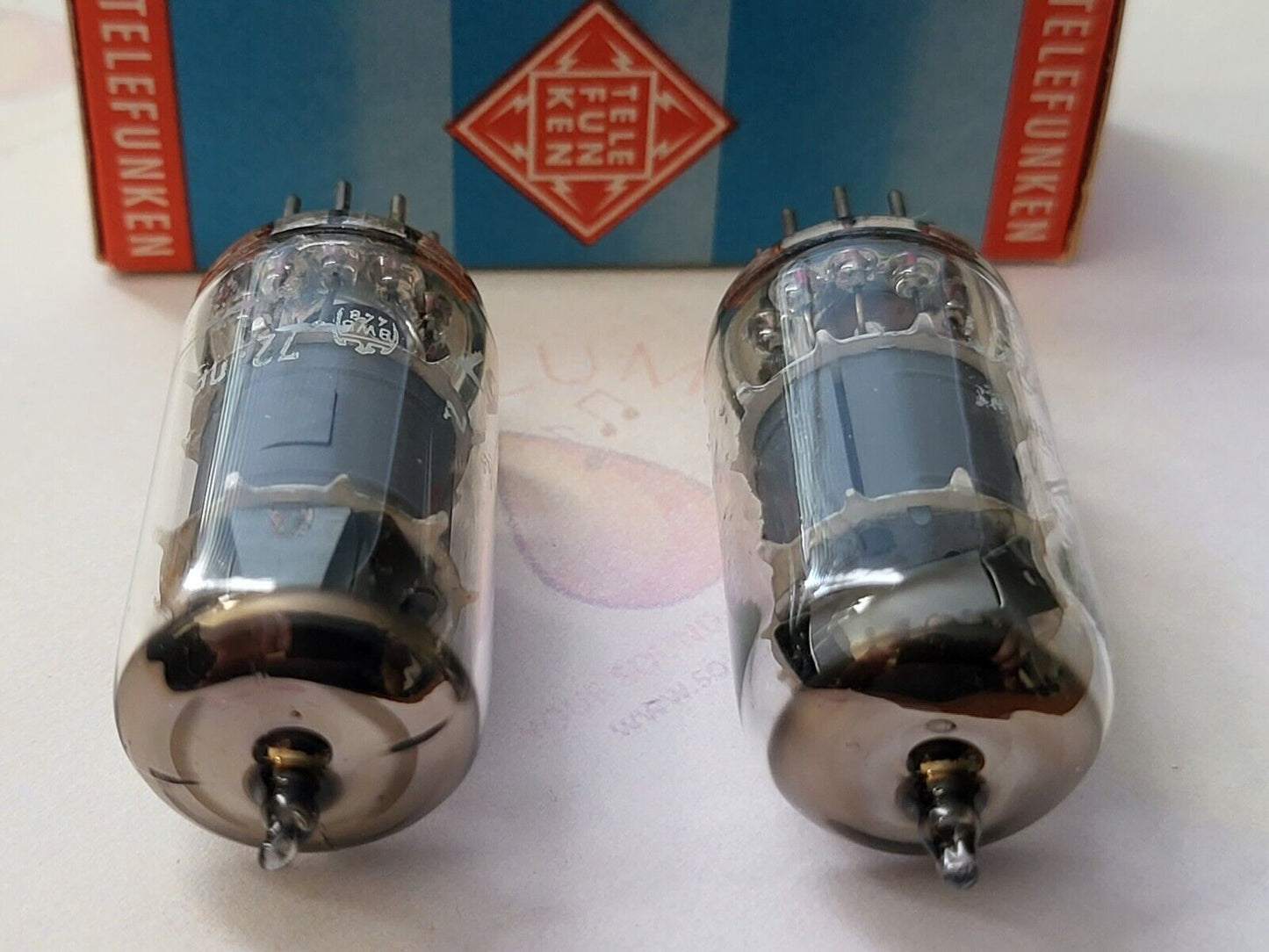 2x Telefunken EF86 6267 Matching Codes - BWB Insignia - Diamond Bottom - Strong