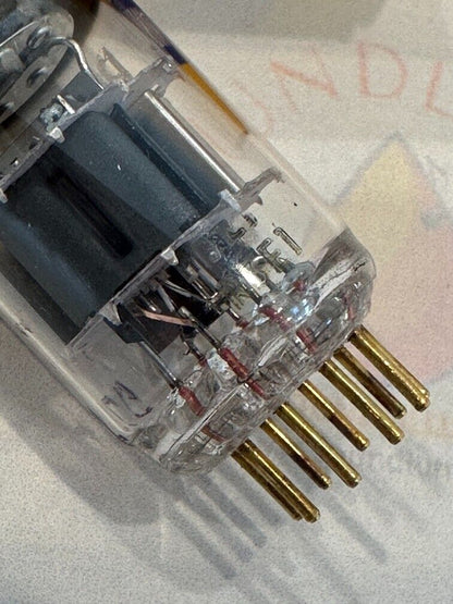 Mullard E88CC Röhren, passendes Paar – Mitcham 1973 – Philips-Label – gleicher Code – NOS